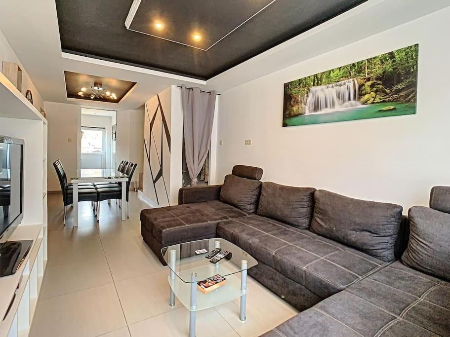 Vue Sur Meuse Avec Jacuzzi Et Sauna Exterieur. Yvoir Esterno foto